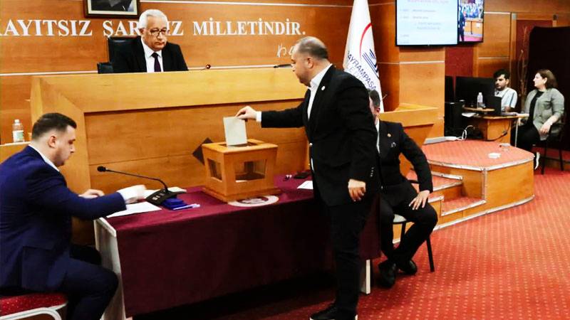 bayrampasa belediyesi kurayla chpde kaldi akp dava acmaya hazirlaniyor 6KwXncCW