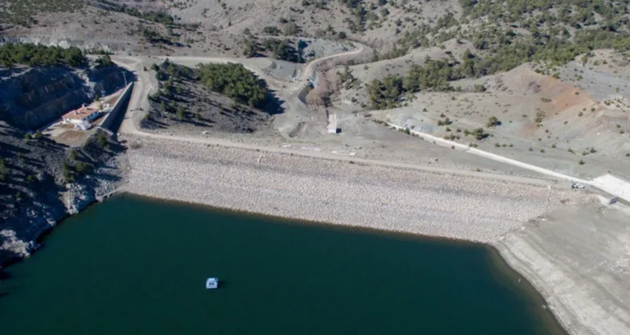 usakin icme suyu sorununu cozecek projede su aktarilmaya baslandi Z3jpgGB8