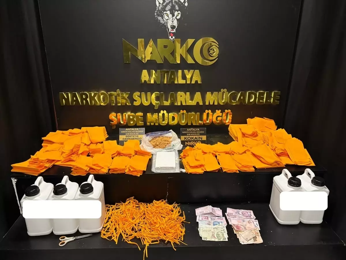 antalyada uyusturucu operasyonlari 46 supheli yakalandi t8JWEL17.jpg