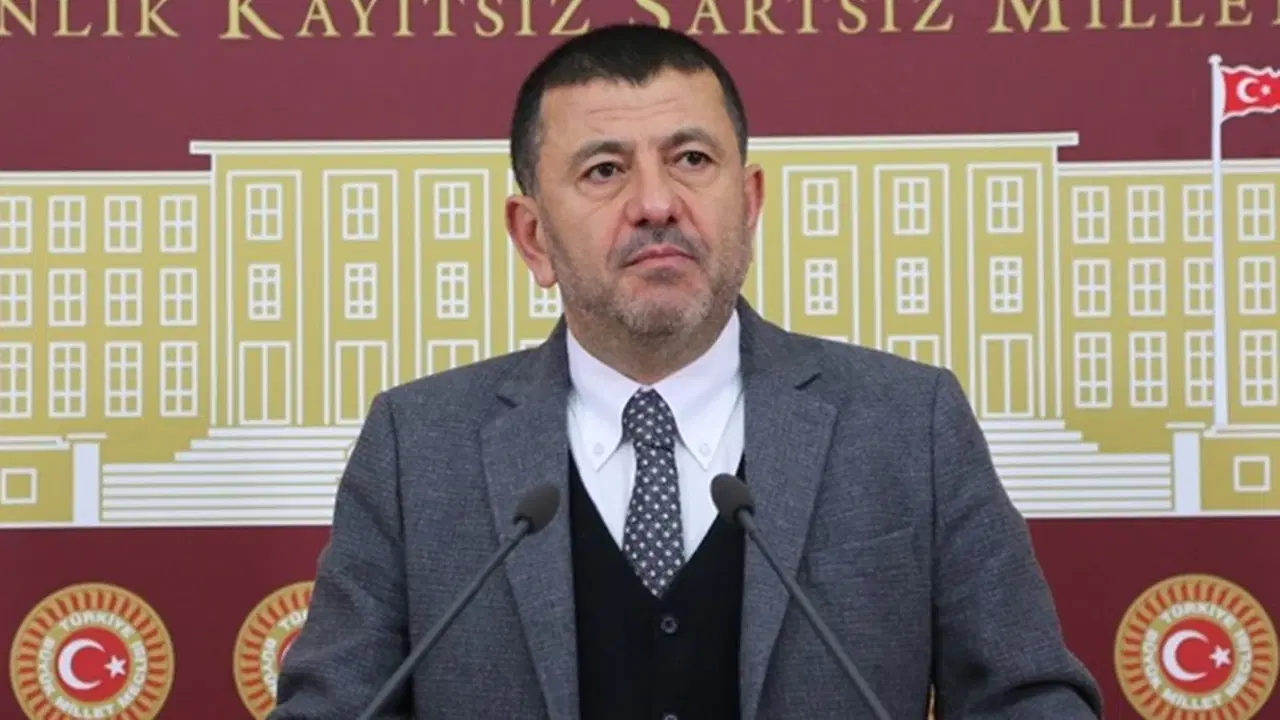 agbaba isyan etti en buyuk para birimimizle bir pul bile alamiyoruz pyJsj5I7.jpg