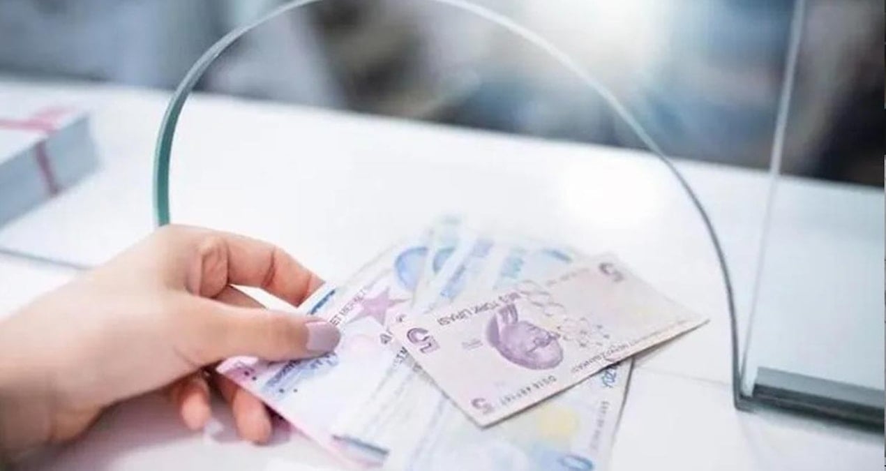 Bakanlık açıkladı: İlk kez kredi ve burs alacak öğrencilere ödemeler başladı