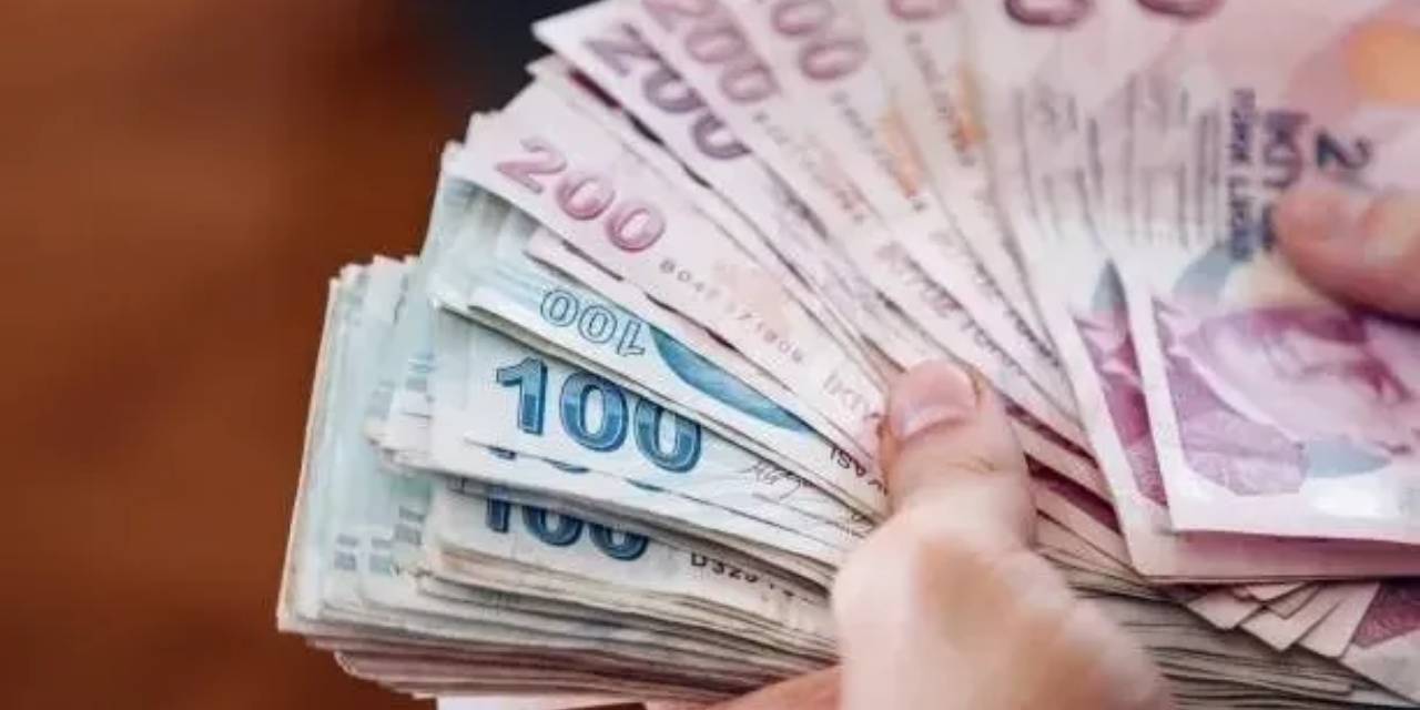 Yıl sonu enflasyon tahmini belli oldu maaş zamları ortaya çıktı: Asgari ücretli, memur, emekli…