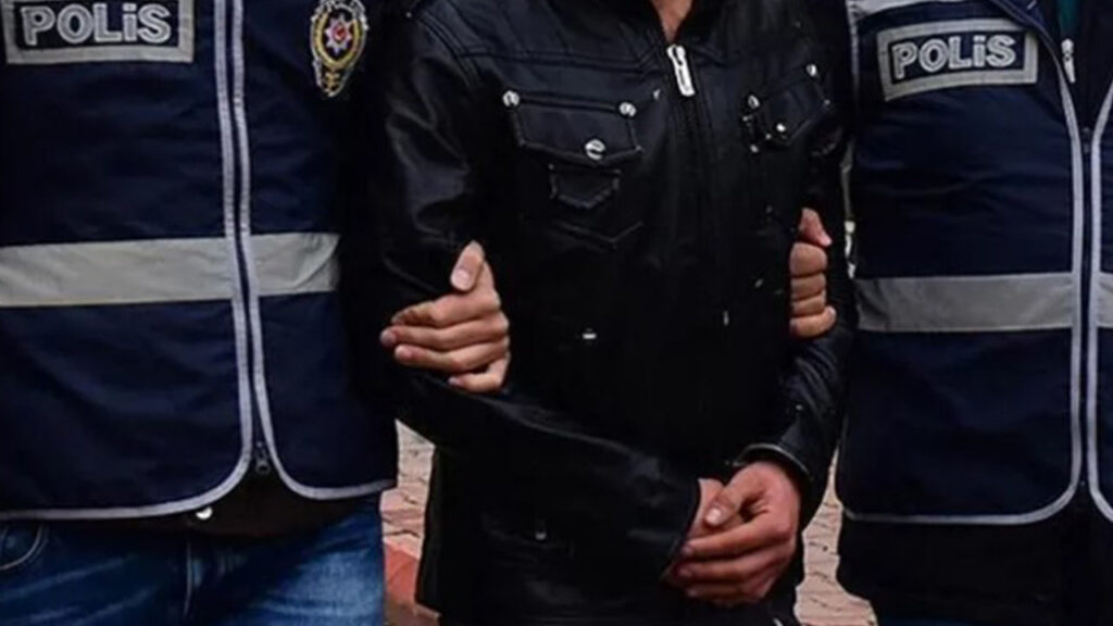 tekirdagda-operasyon-akademisyenler-ve-doktor-gozaltina-alindi-wjyVM6Sb