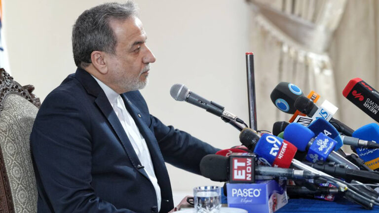 iran-amerikaya-guvenimiz-yok-IrC7ElDm