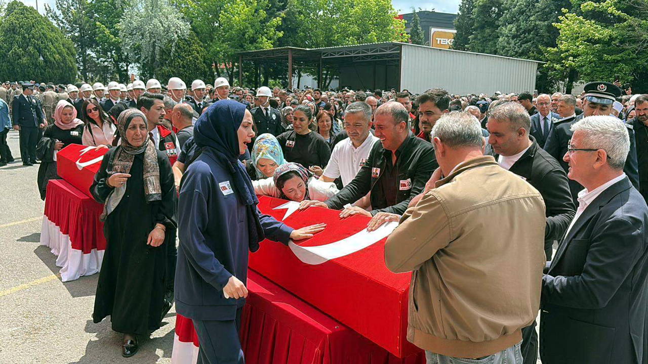 Tekirdağ’da Şehit Düşen İki Polis İçin Anma Töreni Düzenlendi